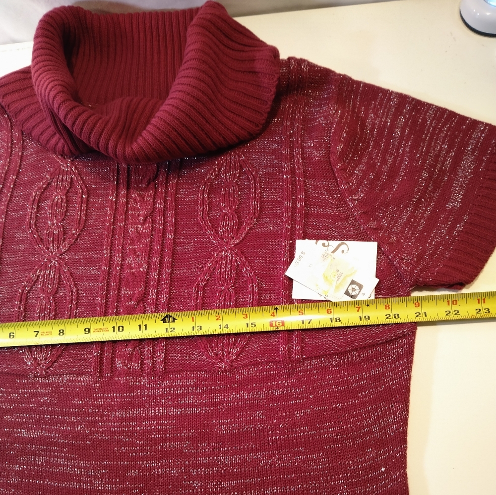 Sweater - Picture 6 of 8